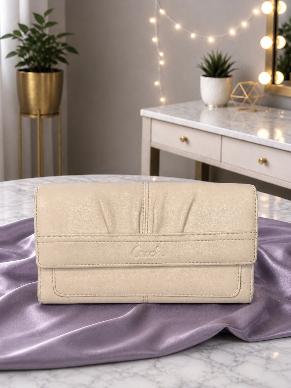 Coach Cream Leather Fold-Over Clutch Wallet